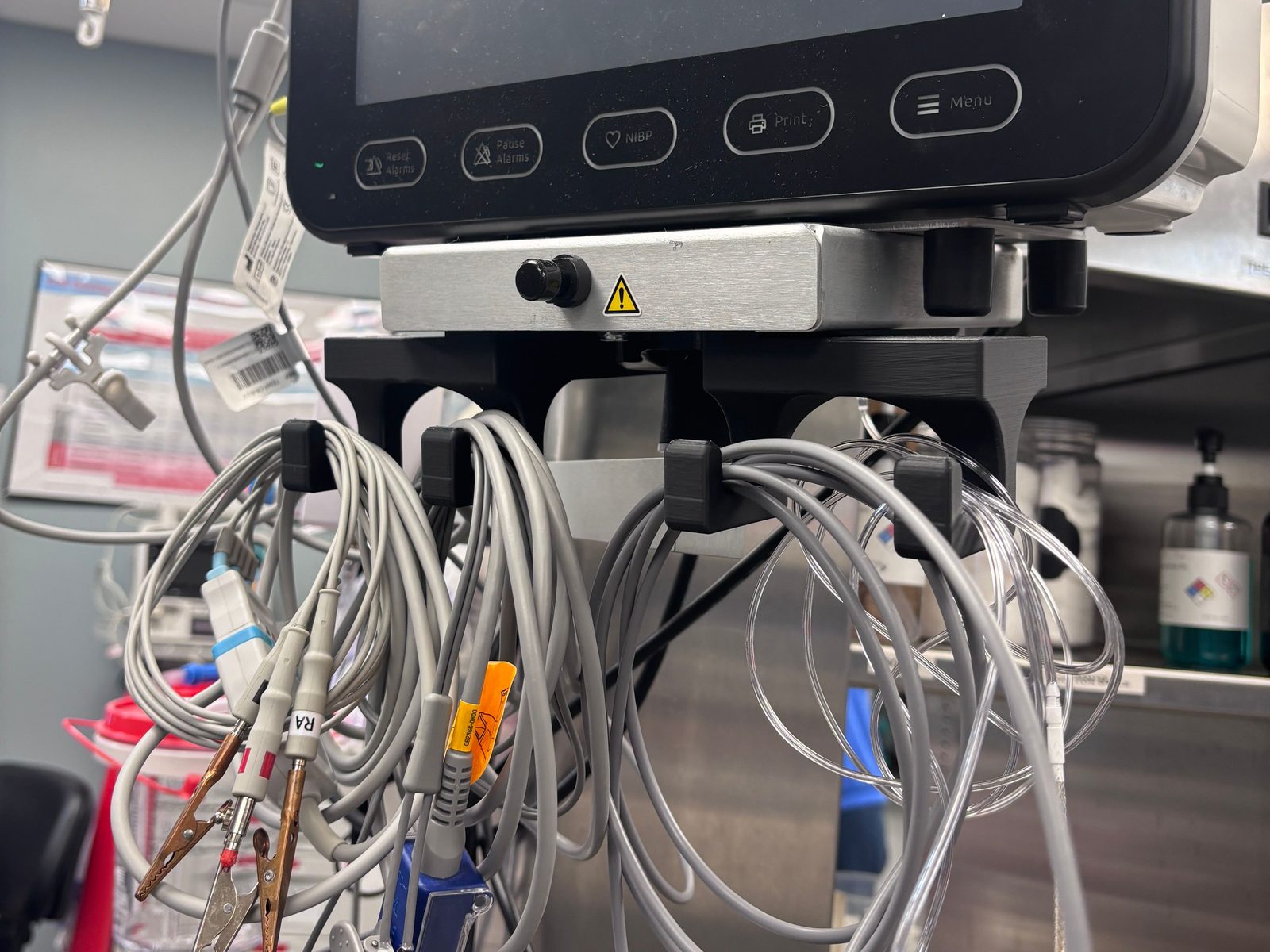 Patient Monitor Cable Hook Attachment with CO2 Sensor Mount (4-Hook Cord Organizer) for Monitoring